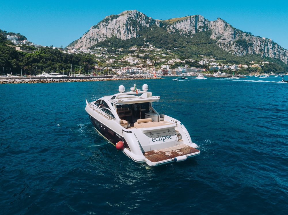 Azimut 62S