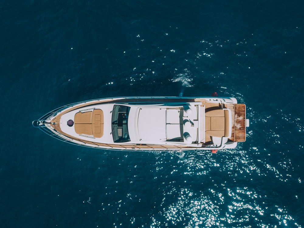 Azimut 62S
