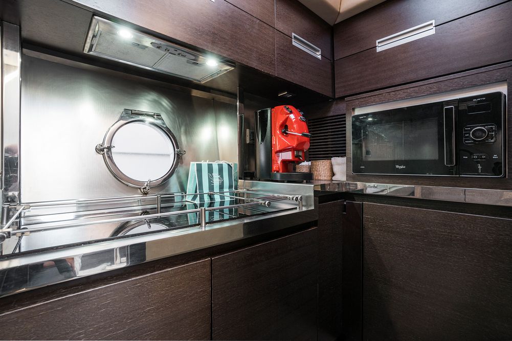 Azimut 62S