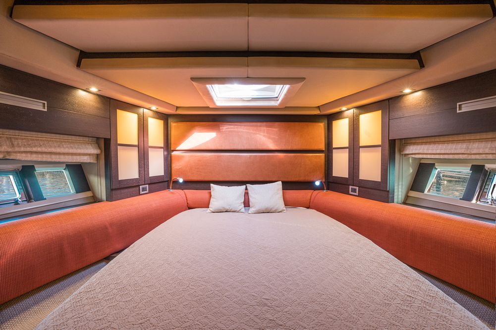 Azimut 62S