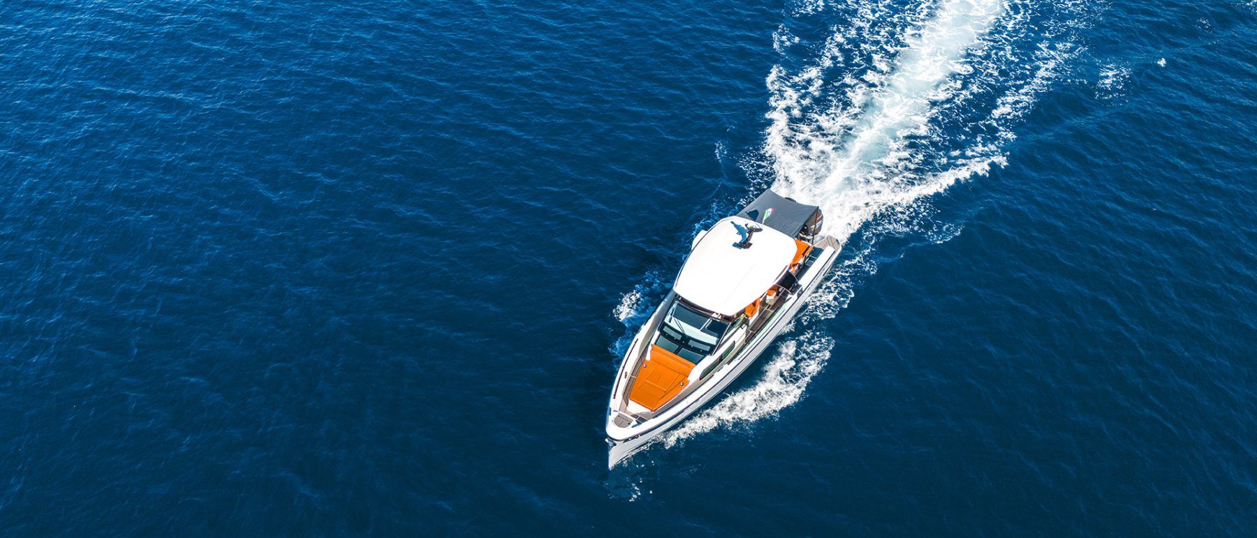 Mare Divino Luxury Charter